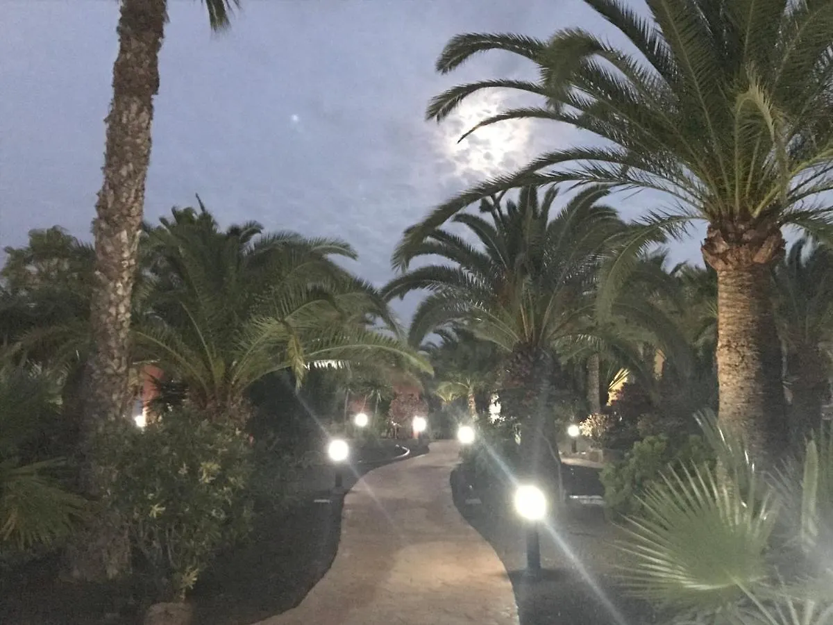 My Pretty Home - Lovely And Spacious Surrounded By Tropical Gardens - Private Covered And Uncovered Terrace - Pool - Parking - Free Fibre Optic Internet Corralejo Spagna