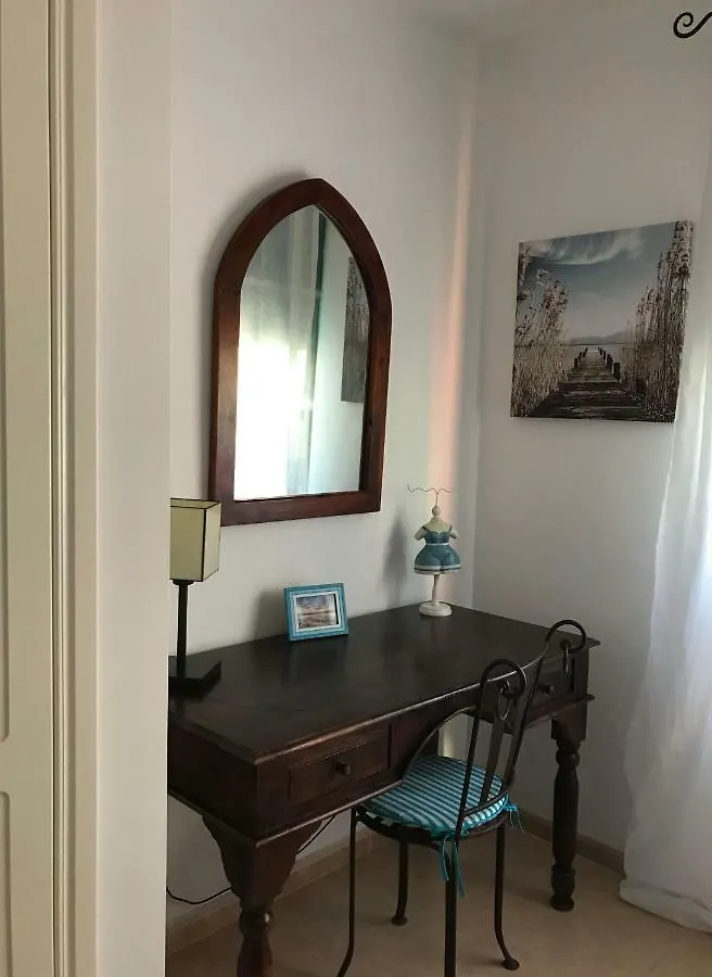 My Pretty Home - Lovely And Spacious Surrounded By Tropical Gardens - Private Covered And Uncovered Terrace - Pool - Parking - Free Fibre Optic Internet Corralejo 0*,  España