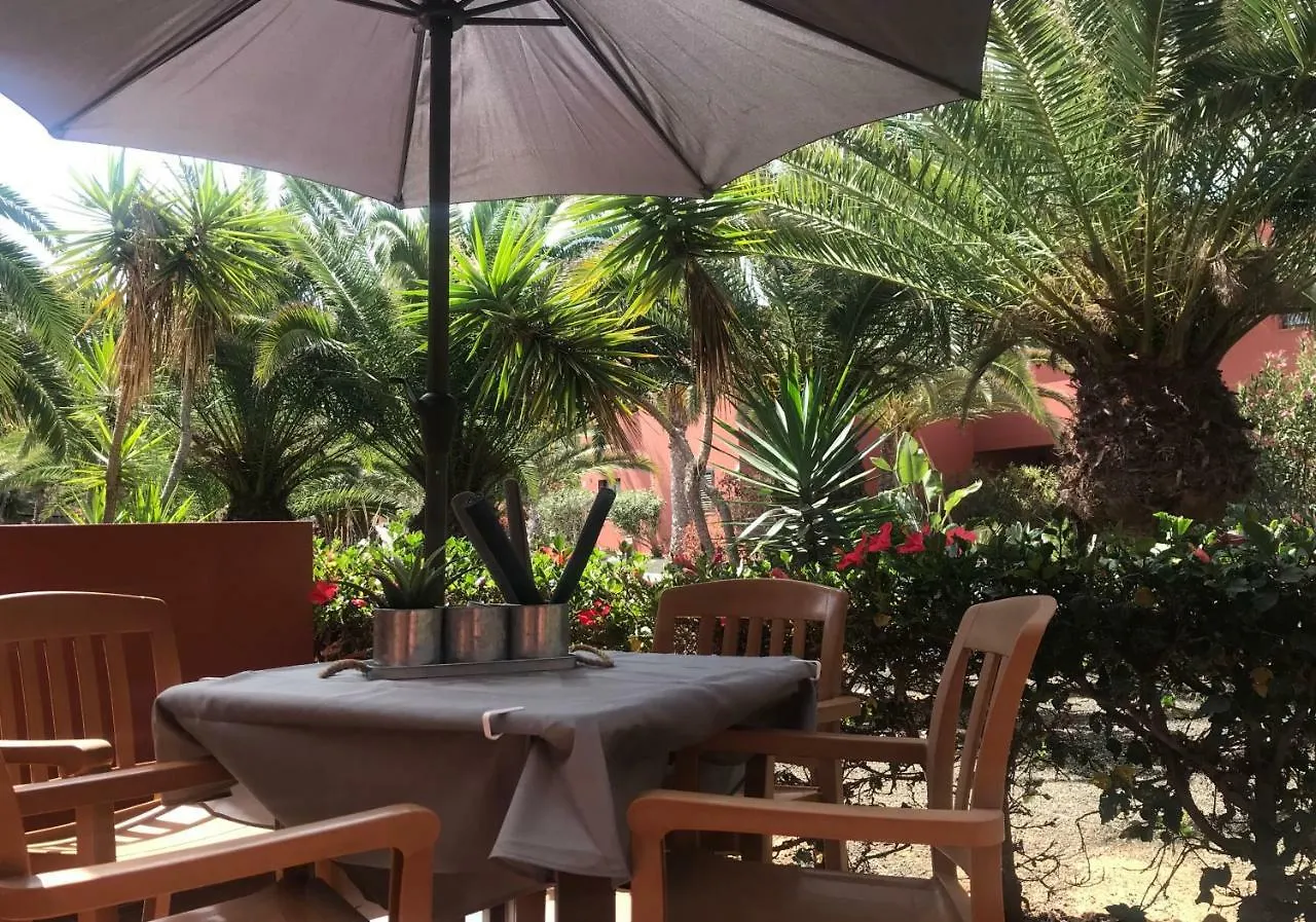 Apartamento My Pretty Home - Lovely And Spacious Surrounded By Tropical Gardens - Private Covered And Uncovered Terrace - Pool - Parking - Free Fibre Optic Internet Corralejo España