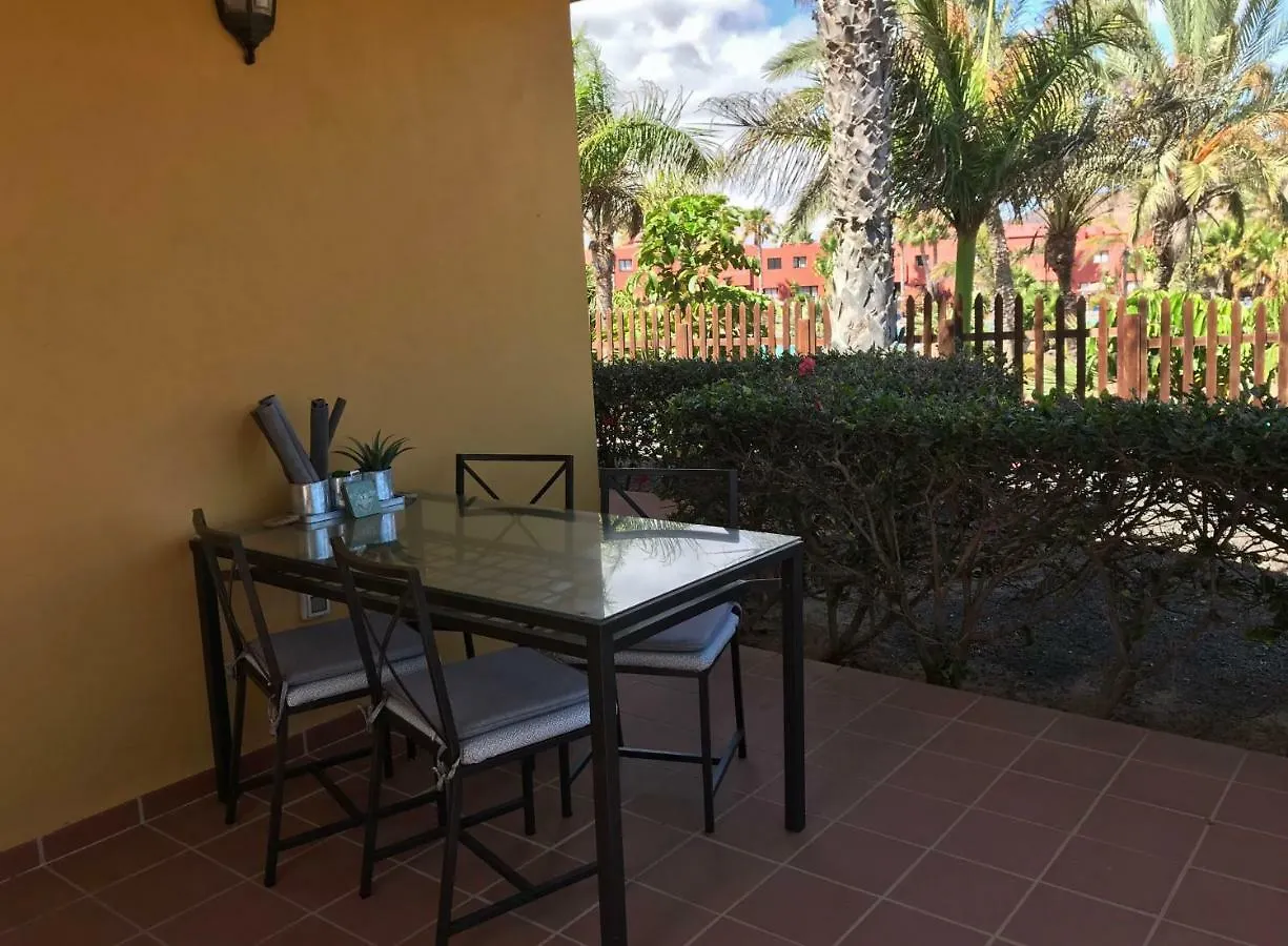 Апартаменты My Pretty Home - Lovely And Spacious Surrounded By Tropical Gardens - Private Covered And Uncovered Terrace - Pool - Parking - Free Fibre Optic Internet Коральео